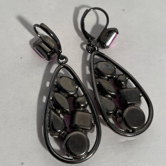 Dangle Earrings in Pink, Magenta, Red - Picture 6 of 7